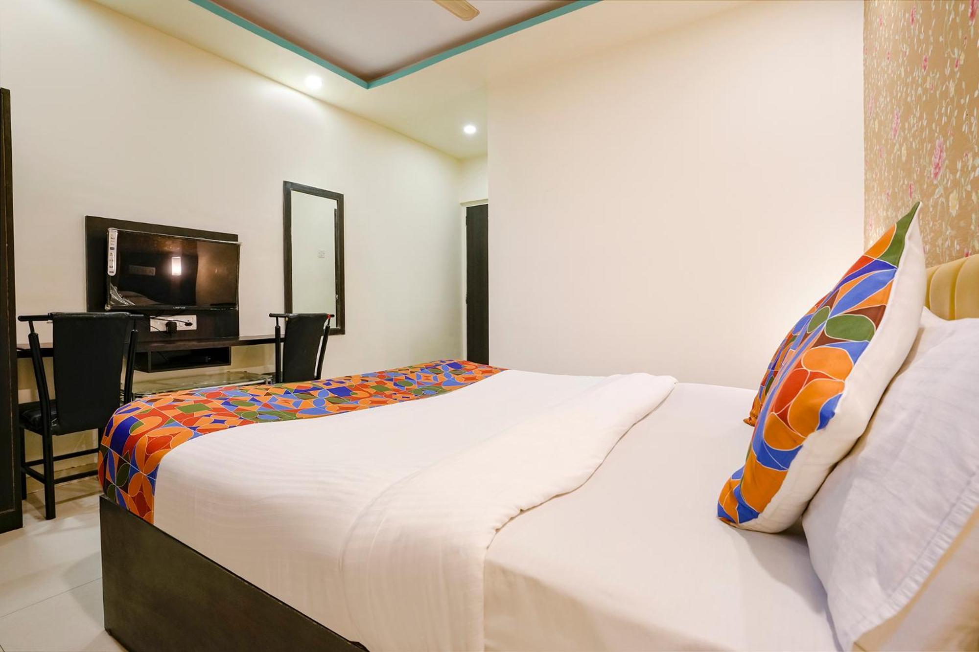 Fabhotel Sai Vihar Kolshet Eksteriør bilde